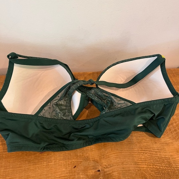 Cacique 42DD Deep Emerald Green Lace Boost Plunge Bra Front Closure Sexy NWOT‎ - Picture 2 of 4